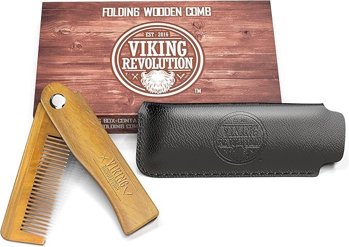 Viking Revolution - Bartkamm - Faltbarer Bartkamm Männer für Herren mit Etui - Sandelholz & Natürlicher Butterfly Kamm mit Geschenkbox - Herren Geschenke - Weihnachtsgeschenke für männer